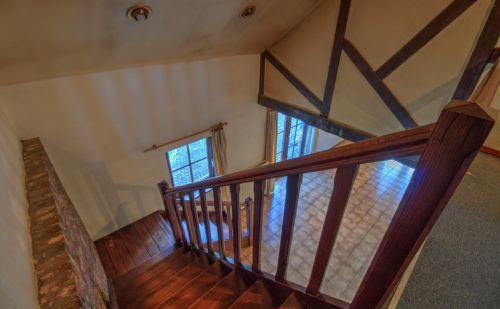 Villa de caractère 3 chambres avec double garage, terrasse et jardin