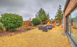 Magnifique rez-de-chaussée type loft avec terrasse et parking Magnifique rez-de-chaussée type loft avec terrasse et parking