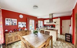 Propriété 8 chambres à vendre à Oupeye