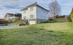 Propriété 8 chambres à vendre à Oupeye