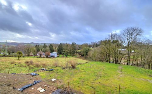 Partie d'un hancien hangar à transformer en habitation