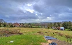 Partie d'un hancien hangar à transformer en habitation