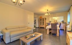 Maison 3 chambres à Florzé avec jardin et garage Maison 3 chambres à Florzé avec jardin et garage