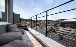 Vaste Penthouse de standing prêt à vous accueillir! Vaste Penthouse de standing prêt à vous accueillir!