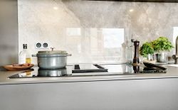 Vaste Penthouse de standing prêt à vous accueillir! Vaste Penthouse de standing prêt à vous accueillir!