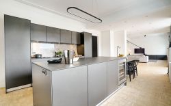 Vaste Penthouse de standing prêt à vous accueillir! Vaste Penthouse de standing prêt à vous accueillir!