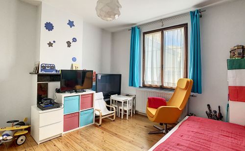 Maison 3 façades sur les hauteurs de Saint-Nicolas