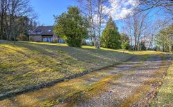 Belle villa 3 chambres avec grand jardin et garages