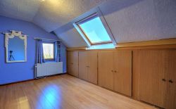 Belle villa 3 chambres avec grand jardin et garages