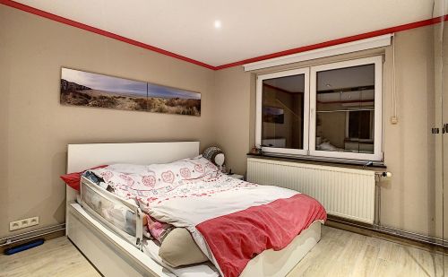 Maison avec appartement et terrain à Othée awans
