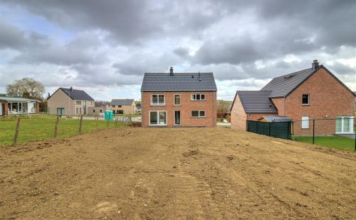 Maison neuve 3 chambres avec grand jardin Maison neuve 3 chambres avec grand jardin