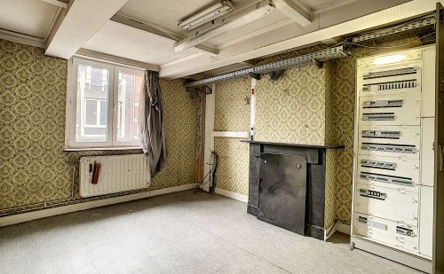 Immeuble commercial avec possibilité d'appartement au centre de Liège