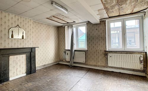 Immeuble commercial avec possibilité d'appartement au centre de Liège