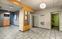 Immeuble commercial avec possibilité d'appartement au centre de Liège