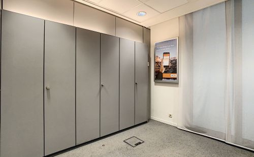 Immeuble de bureaux avec parking privatif au centre de Jupille