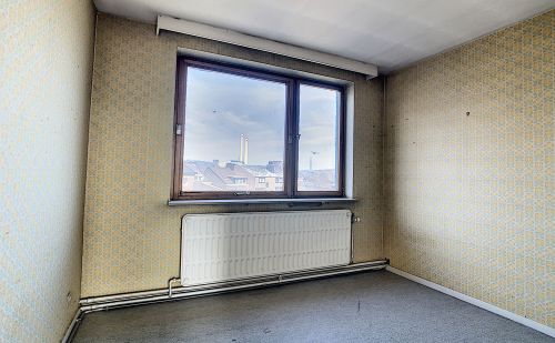 Immeuble commercial avec possibilité d'appartements au centre d'Engis Immeuble commercial avec possibilité d'appartements au centre d'Engis