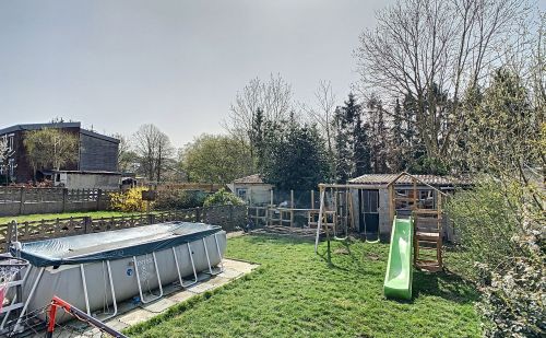 Maison entièrement rénovée au centre de Queue-du Bois