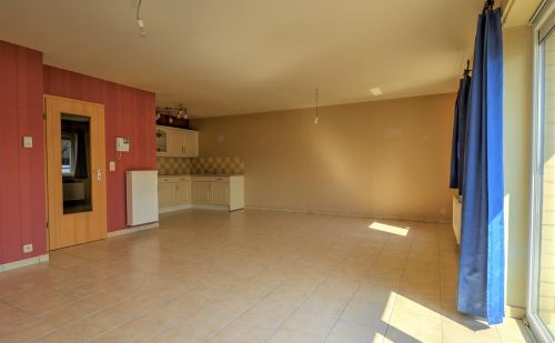 Appartement 2 chambres avec garage, terrasse et cave Appartement 2 chambres avec garage, terrasse et cave