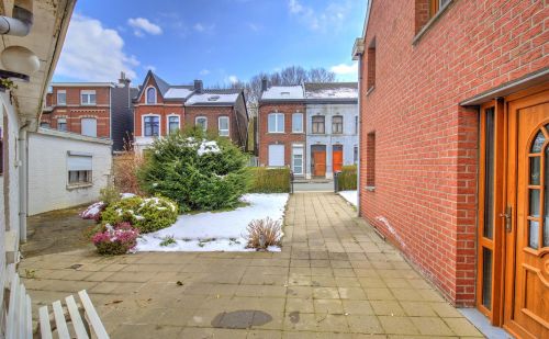 Maison 4 chambres à remettre aux goûts du jour