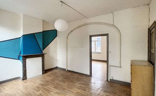 Immeuble mixte (rdc + 2 appartements)