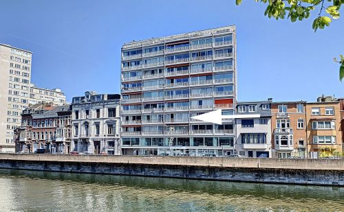 Appartement avec vue sur la Dérivation quartier Longdoz à Liège Appartement avec vue sur la Dérivation quartier Longdoz à Liège