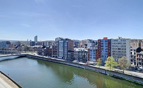 Studio avec vue sur la ville quartier Longdoz à Liège Studio avec vue sur la ville quartier Longdoz à Liège