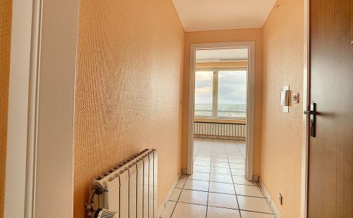 Appartement 1 chambre avec vue dégagée sur Liège Appartement 1 chambre avec vue dégagée sur Liège