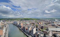 Appartement 1 chambre avec vue dégagée sur Liège Appartement 1 chambre avec vue dégagée sur Liège
