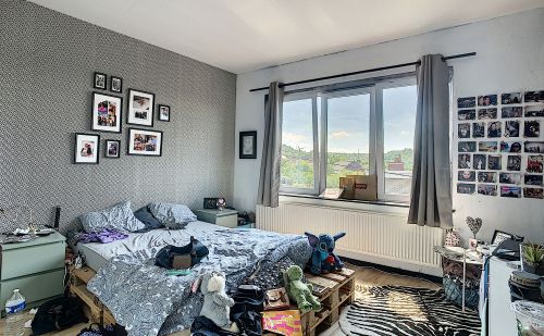 Maison 3 façades sur le haut d'Ougrée