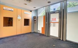 Immeuble de commerce ou de bureaux au centre de Sprimont Immeuble de commerce ou de bureaux au centre de Sprimont