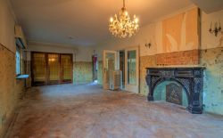 Villa 4 chambres à rénover avec jardin arboré et garage Villa 4 chambres à rénover avec jardin arboré et garage