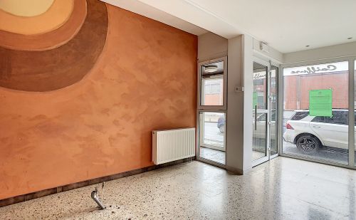 Rez commercial pouvant être transformé en appartement à Liège Rez commercial pouvant être transformé en appartement à Liège