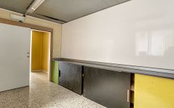 Rez commercial pouvant être transformé en appartement à Liège Rez commercial pouvant être transformé en appartement à Liège