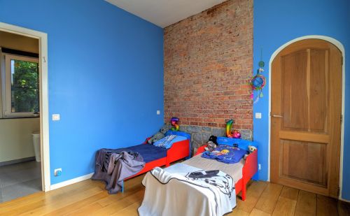 Bungalow 2 chambres avec terrasse et petit jardin