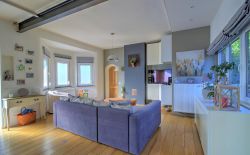 Bungalow 2 chambres avec terrasse et petit jardin