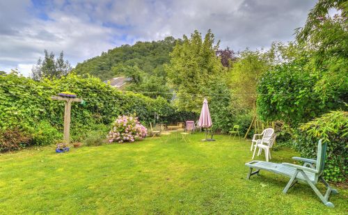 Maison 5 à 6 chambres à rénover Maison 5 à 6 chambres à rénover