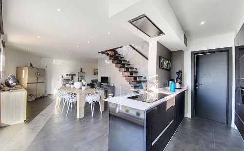 Duplex 2 chambres à vendre à Fexhe-Slins Duplex 2 chambres à vendre à Fexhe-Slins