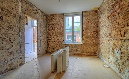 Maison 3 chambres à rénover avec jardinet