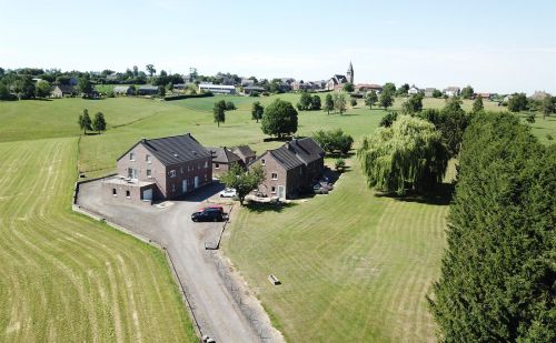 Ensemble de 7 maisons à vendre à Julémont Ensemble de 7 maisons à vendre à Julémont