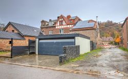 Maison 3 chambres à rénover avec garage et terrasse Maison 3 chambres à rénover avec garage et terrasse