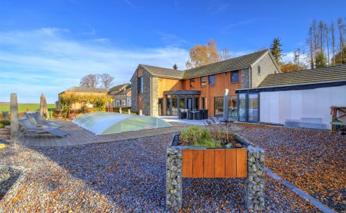 Villa 3 chambres avec piscine, terrasse, jardin et garage