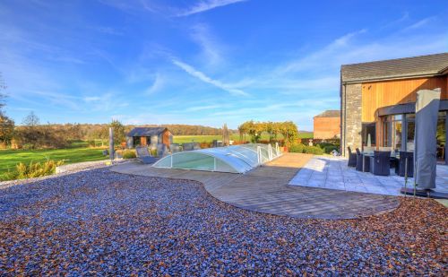 Villa 3 chambres avec piscine, terrasse, jardin et garage