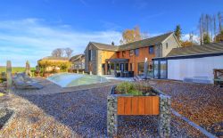 Villa 3 chambres avec piscine, terrasse, jardin et garage