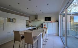 Villa 3 chambres avec piscine, terrasse, jardin et garage