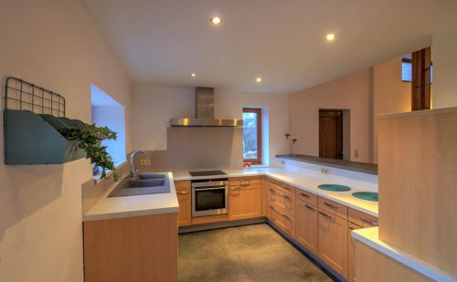 Grange aménagée en maison atypique Grange aménagée en maison atypique