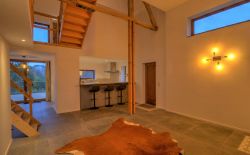 Grange aménagée en maison atypique Grange aménagée en maison atypique