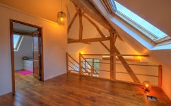 Grange aménagée en maison atypique Grange aménagée en maison atypique