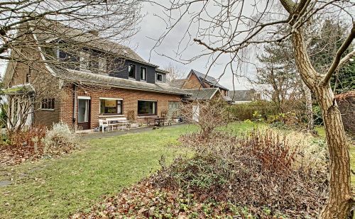 Grande maison 5 chambres à vendre à Seraing