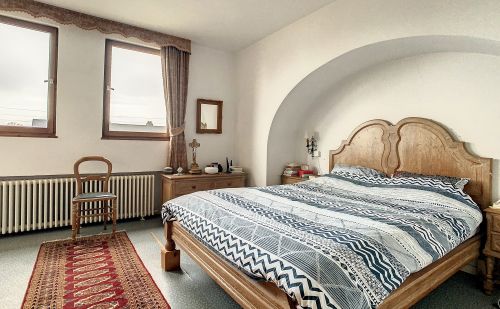 Grande maison 5 chambres à vendre à Seraing