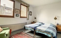 Grande maison 5 chambres à vendre à Seraing